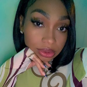 Meet your Posher, Kema